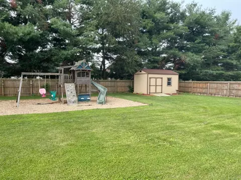 4133 Patsy Dr, Wheatfield, IN 46392 photo 3