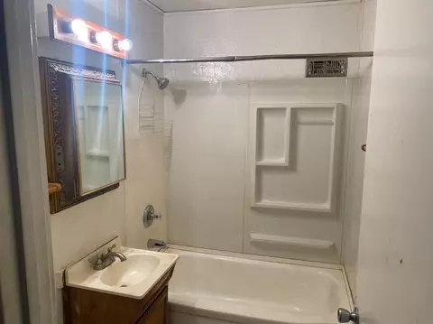 7731 Bertram Ave, Hammond, IN 46324 photo 5