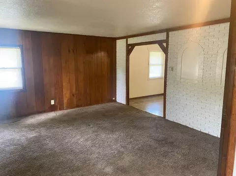 7731 Bertram Ave, Hammond, IN 46324 photo 3