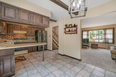 409 W Summit Ct, Crown Point, IN 46307 photo 12