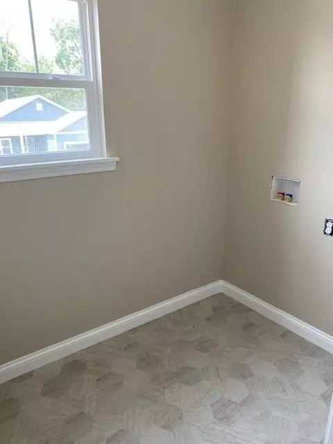 3552 Traemore Dr, Valparaiso, IN 46385 photo 7