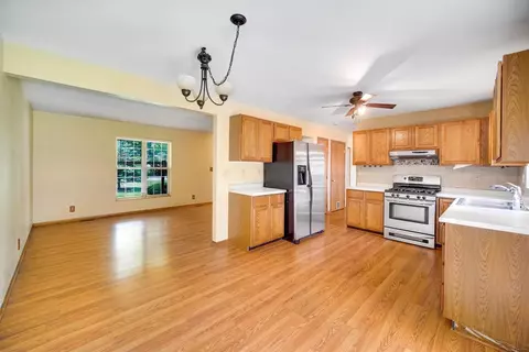1123 Waverly Rd, Porter, IN 46304 photo 3