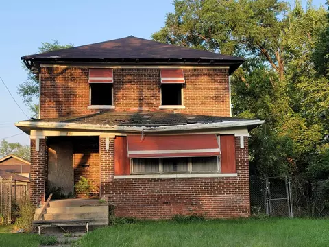 431 Johnson St, Gary, IN 46402 photo 1