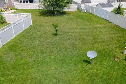 530 Clover Ln, Griffith, IN 46319 photo 36