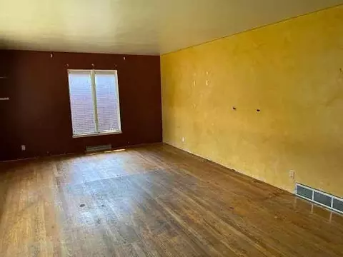 7138 Ash Ave, Gary, IN 46403 photo 2