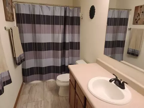 983 Cedar Dr, Crown Point, IN 46307 photo 3