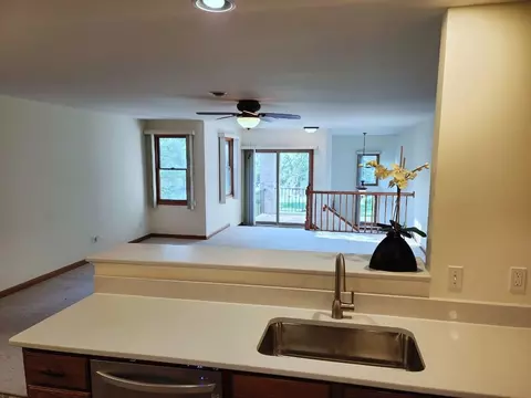 983 Cedar Dr, Crown Point, IN 46307 photo 4