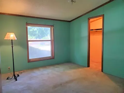 303 9th St, De Motte, IN 46310 photo 17