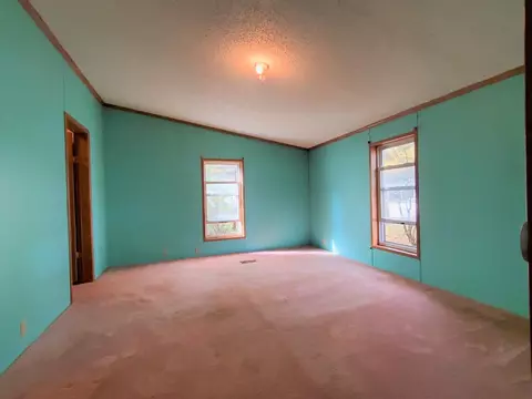 303 9th St, De Motte, IN 46310 photo 11