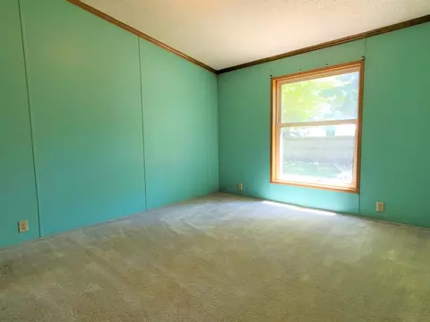303 9th St, De Motte, IN 46310 photo 14
