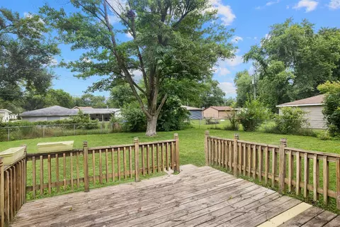529 Avalon Dr, Dyer, IN 46311 photo 13