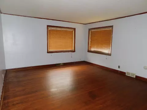 755 Burr St, Gary, IN 46406 photo 8