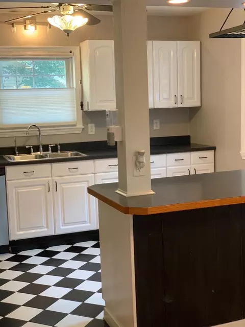240 Gregory Ave, Munster, IN 46321 photo 10