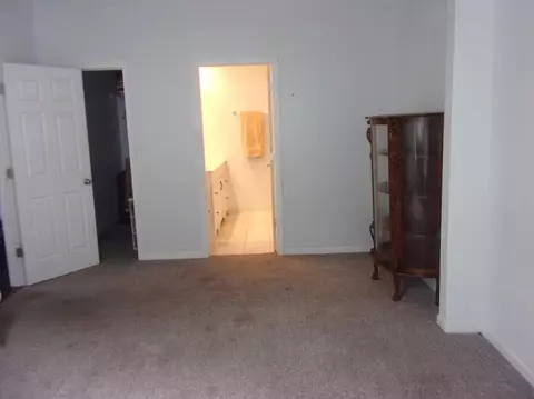 230 S Broad St, Griffith, IN 46319 photo 14