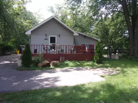 230 S Broad St, Griffith, IN 46319 photo 2