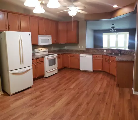 Undisclosed, Crown Point, IN 46307 photo 6