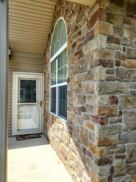 Undisclosed, Crown Point, IN 46307 photo 3