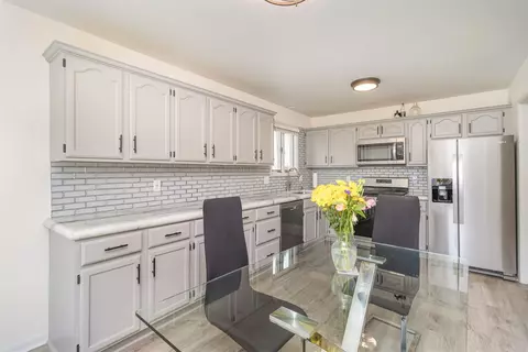 1505-1507 Sturdy Rd, Valparaiso, IN 46383 photo 8