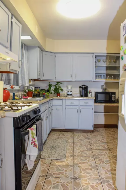 4219 Rutledge St, Gary, IN 46408 photo 8