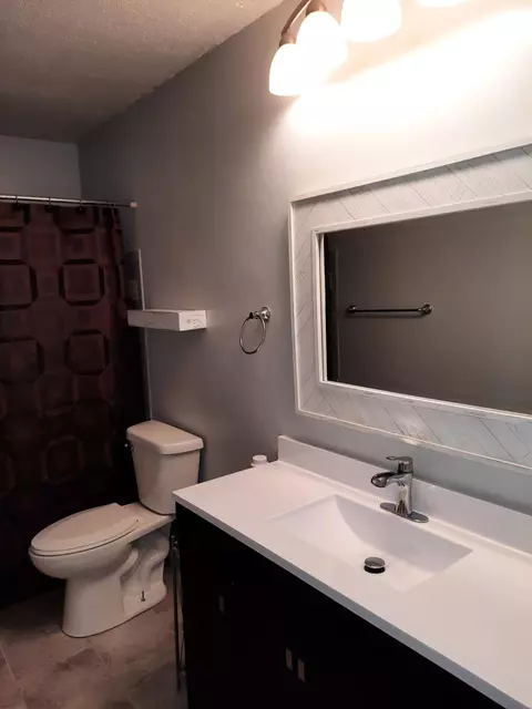 524 Darcy Ln, Griffith, IN 46319 photo 14