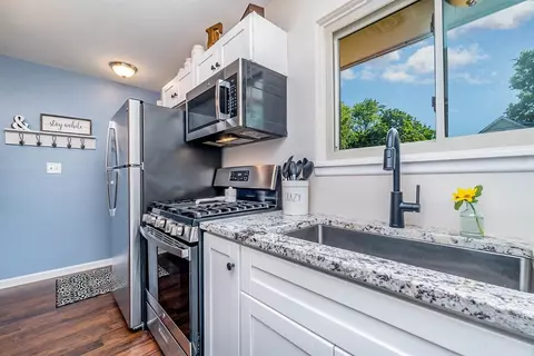 779 Bowman Dr, Crown Point, IN 46307 photo 5