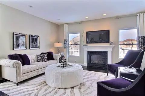8643 Sapphire Way, Crown Point, IN 46307 photo 3