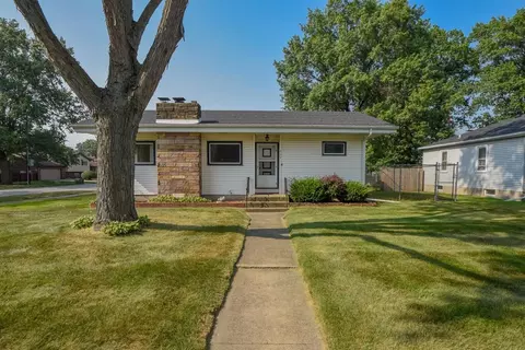 604 Elm St, Griffith, IN 46319 photo 1