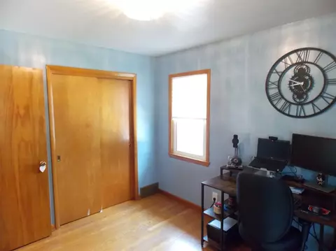 8006 Tapper Ave, Munster, IN 46321 photo 17