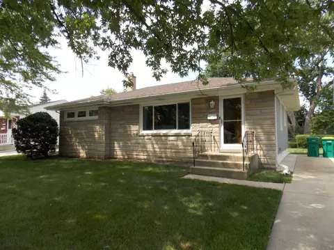 8006 Tapper Ave, Munster, IN 46321 photo 3