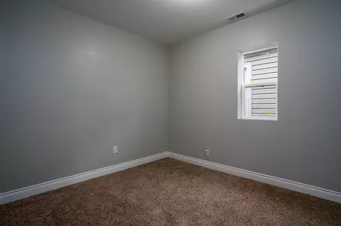 4512 Pine Ave, Hammond, IN 46327 photo 9