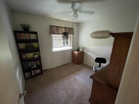 1040 N Wood St, Griffith, IN 46319 photo 9