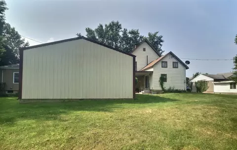 228 E State St, Morocco, IN 47963 photo 5