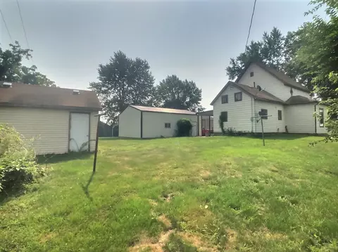228 E State St, Morocco, IN 47963 photo 2