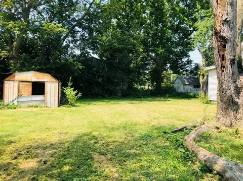 103 W Goss St, Kentland, IN 47951 photo 26