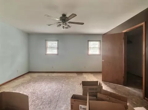 103 W Goss St, Kentland, IN 47951 photo 12