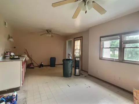 103 W Goss St, Kentland, IN 47951 photo 11