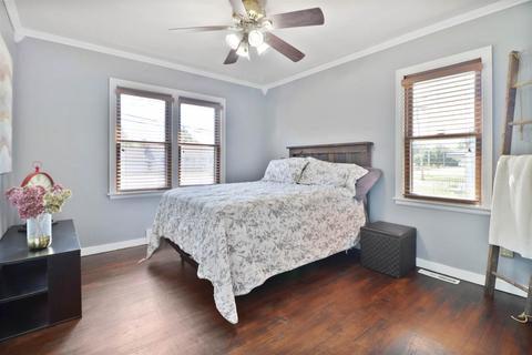 1438 N Broad St, Griffith, IN 46319 photo 17