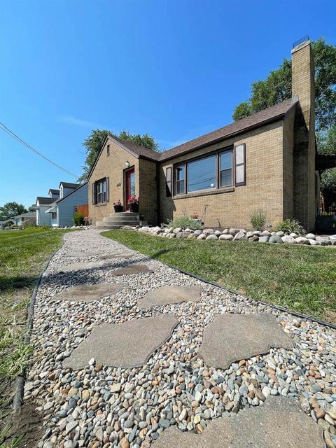 1438 N Broad St, Griffith, IN 46319 photo 4