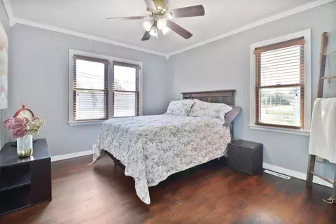 1438 N Broad St, Griffith, IN 46319 photo 17