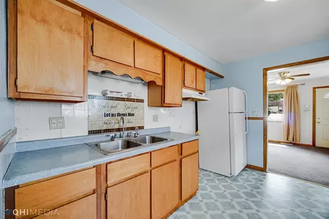 406 Madison Ave, New Chicago, IN 46342 photo 6