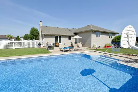 217 Eagle Ct, Dyer, IN 46311 photo 29
