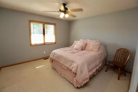 217 Eagle Ct, Dyer, IN 46311 photo 13
