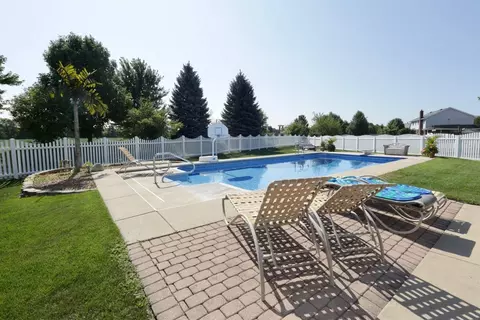 217 Eagle Ct, Dyer, IN 46311 photo 28