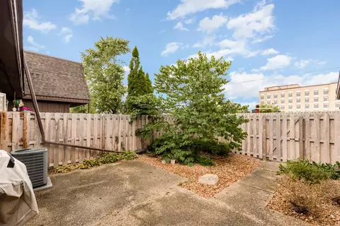 7925 Jefferson Ave, Munster, IN 46321 photo 5
