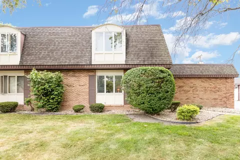 7925 Jefferson Ave, Munster, IN 46321 photo 2