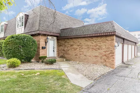 7925 Jefferson Ave, Munster, IN 46321 photo 3