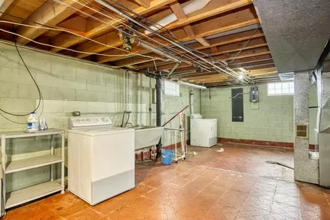 6832 Maryland Ave, Hammond, IN 46323 photo 14