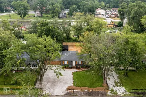 3835 Douglas Dr, Gary, IN 46408 photo 4