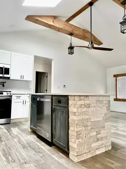 3835 Douglas Dr, Gary, IN 46408 photo 7