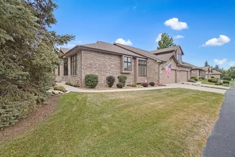 633 E Brookside Dr, Crown Point, IN 46307 photo 5